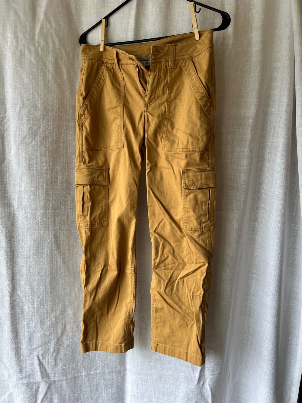 L.L. Bean Women’s Cargo Pants Tan 2 Petite